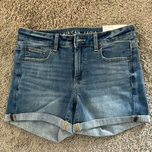 American Eagle Next Level Stretch Jean Shorts Size 4